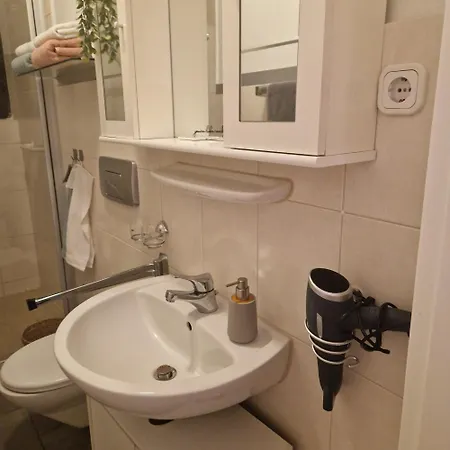 アパート Em Ahrweiler Huesje バート・ノイェンアール・アールヴァイラー